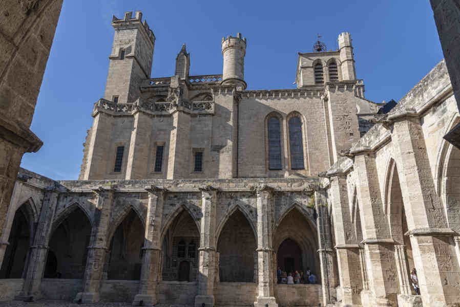 Francia - Béziers 020 - catedral de Saint-Nazaire & Saint-Celse - claustro.jpg